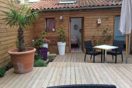 Superbe Appartement Avec Terrasse En Centre Ville La Rochelle  Esterno foto